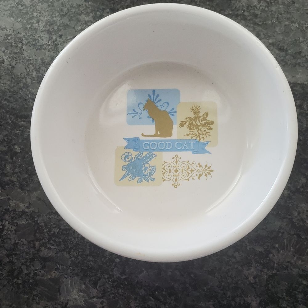Cat kitty dish by Signature Housewares